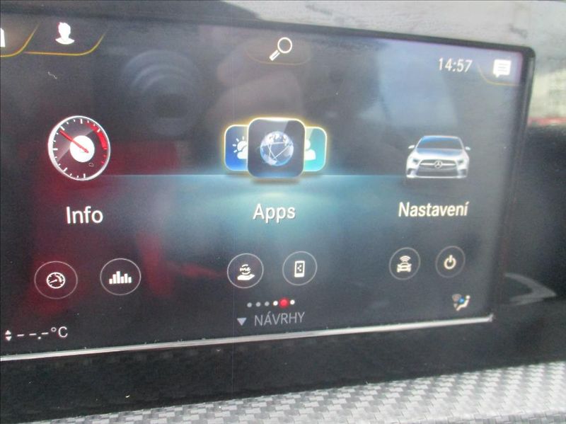 Mercedes-Benz CLA 1,5 180D, digiklima,servis, - fotka 21 z 51