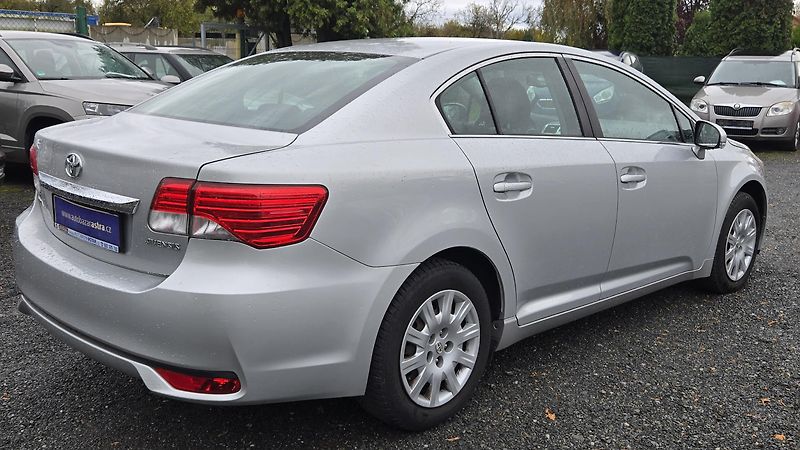 Toyota Avensis 1.8LIFE 1MAJITEL 108KW - fotka 6 z 35