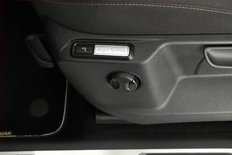 Volkswagen Tiguan (2017) 2.0 TDI - fotka 11 z 20