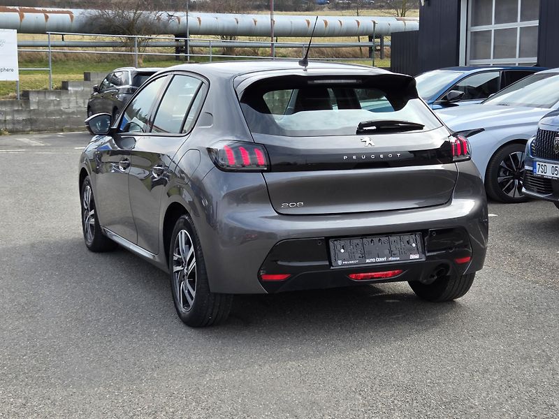 Peugeot 208 (2020) 1.2 PT 100 ALLURE EAT8 - fotka 3 z 26