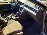 Volkswagen Passat 1,4TSi DSG SERV.KN,CEBIA,ACC - náhled 28