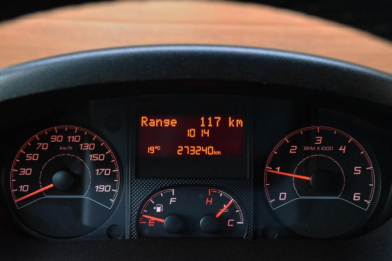 Fiat Ducato MAXI 2.3 JTD 140,KLIMA,TEMP,AL - fotka 21 z 57