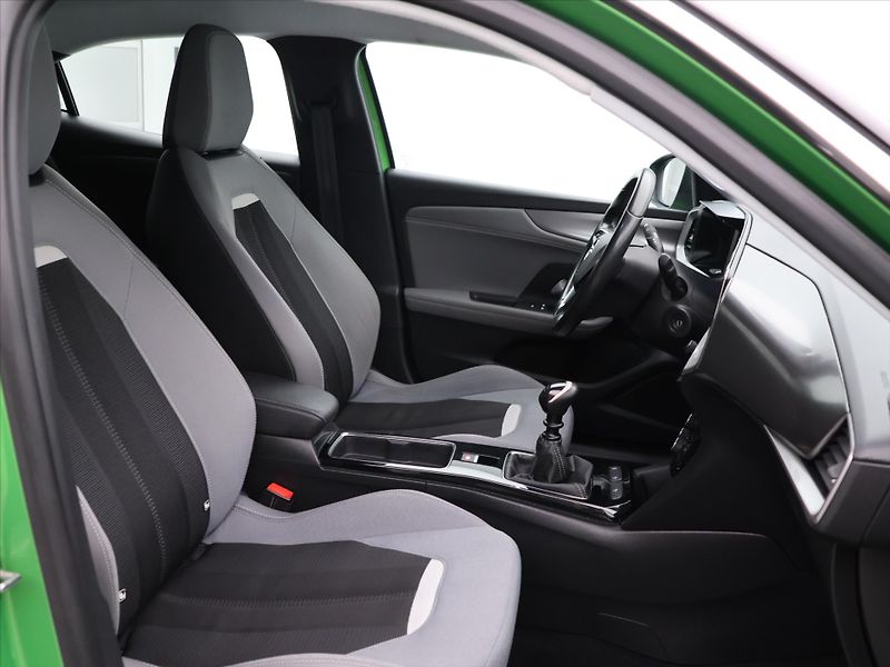 Opel Mokka 1,5 CDTI 81kW Ultimate - fotka 12 z 33