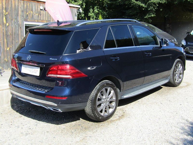 Mercedes-Benz GLE (2018) 350 d 4MATIC  TOP QUALITY - fotka 11 z 45