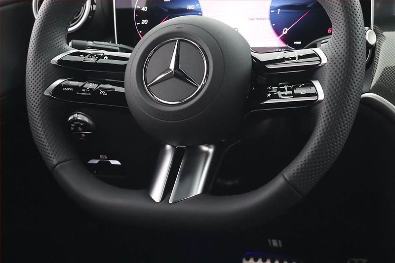 Mercedes-Benz GLC (2025) 220 d 4MATIC, AMG Line, ACC - fotka 8 z 27