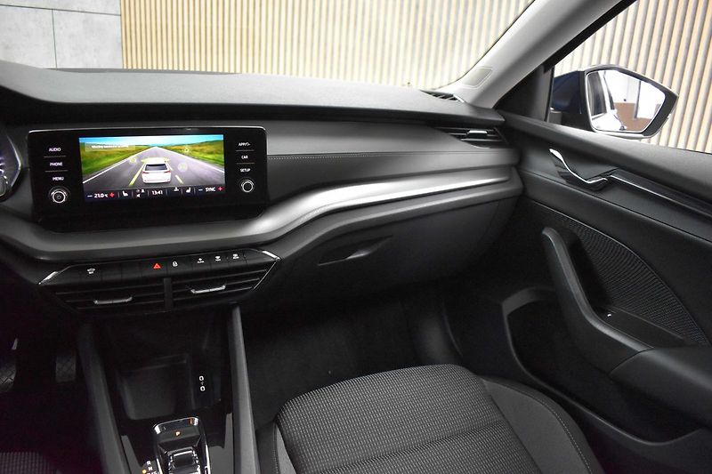 Škoda Octavia 1.0 TSI e-TEC*AMBITION+*ČR 1.M - fotka 9 z 34