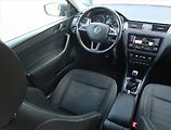 Škoda Rapid (2016) Style 1.2 TSI, Xenony - náhled 7