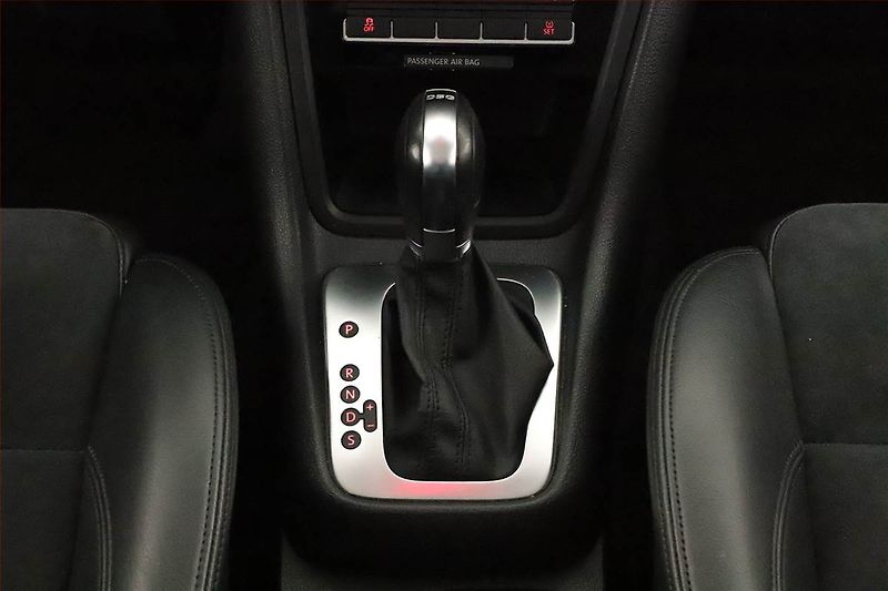 Volkswagen Sharan (2011) 2.0 TSI, Automat, Kůže, Navi - fotka 10 z 21
