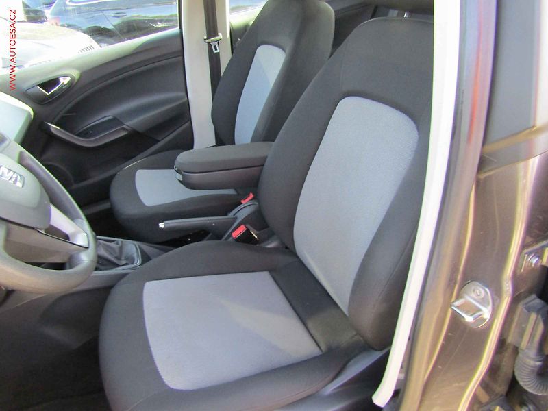 Seat Ibiza (2016) 1.2i, 2.maj,ČR, Xenon, AC, TZ - fotka 9 z 16