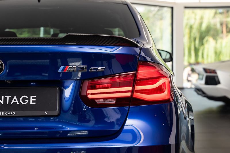 BMW M3 CS/HarmanKardon/Keramické Brzd - fotka 31 z 31