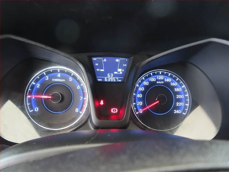 Hyundai ix20 (2016) 1.4 CVVT, ČR,1.maj, Serv.kniha - fotka 11 z 14