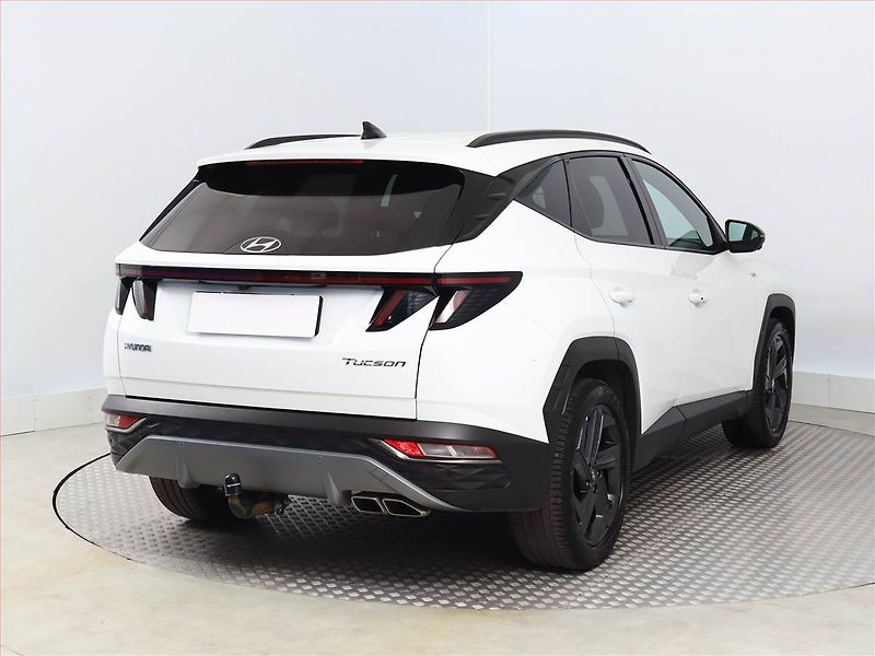 Hyundai Tucson (2023) 1.6 T-GDI 48V MHEV - fotka 5 z 18