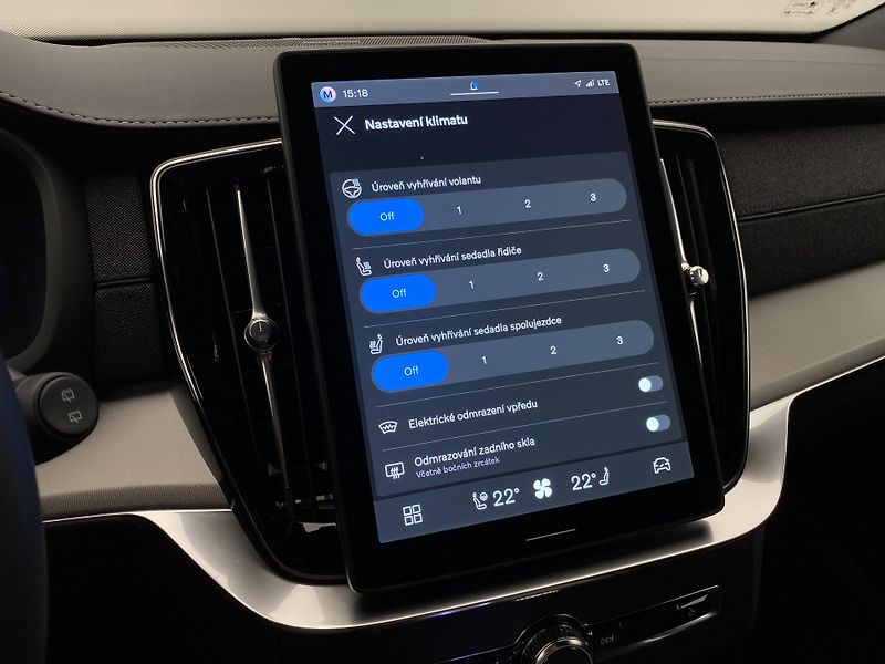 Volvo XC90 (2026) B5 AWD BLACK EDITION PLUS 7m - fotka 46 z 69