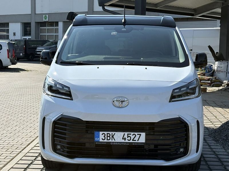Toyota ProAce Verso L2 2,0D 177k AT8 Family 8S  FU - fotka 7 z 40