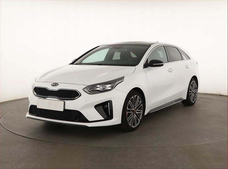 Kia Pro_Ceed (2019) 1.4 T-GDI, Serv.kniha, Navi - fotka 2 z 20