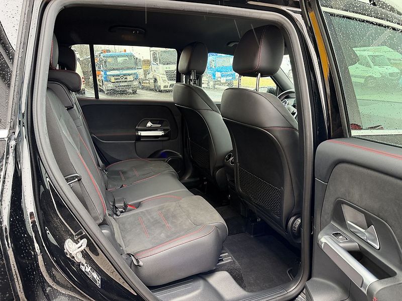 Mercedes-Benz GLB 200d 4MATIC - fotka 11 z 34