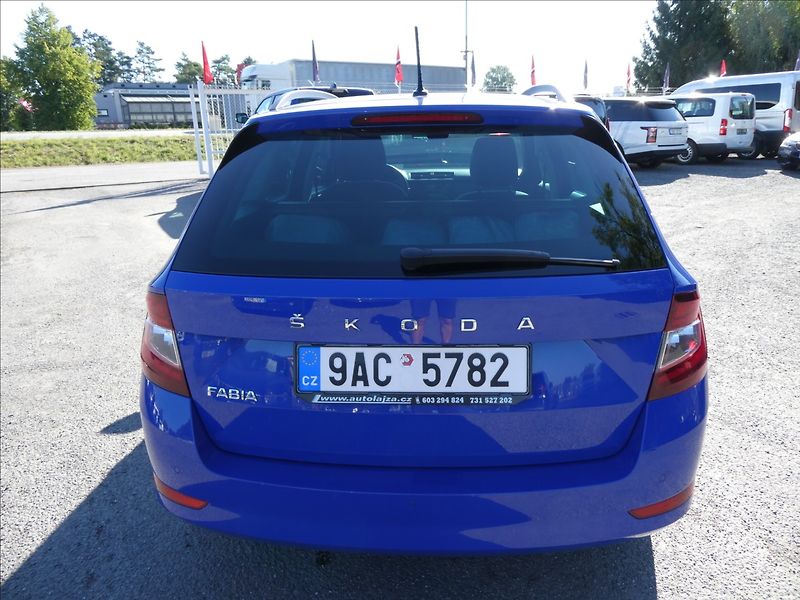 Škoda Fabia 1,0 TSi 70kW BLACK,2x kola,ČR - fotka 8 z 39