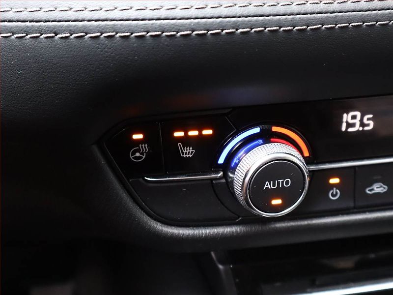 Mazda 6 (2019) 2.0 Skyactiv-G, Automat, Navi - fotka 18 z 21