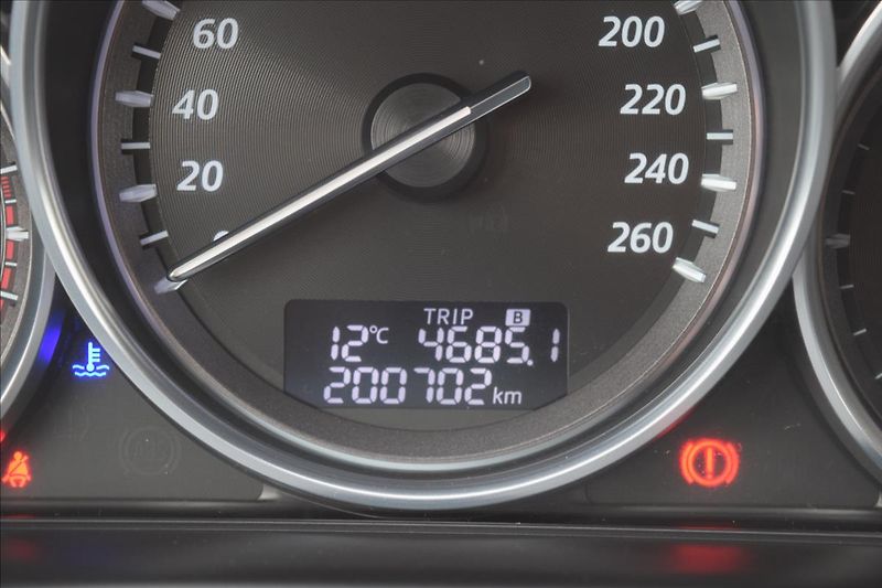 Mazda CX-5 2,0 i 118KW 4X4 AUTOMAT KŮŽE - fotka 42 z 54