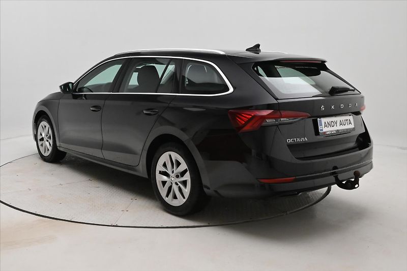 Škoda Octavia 2,0 TDI 110kW DSG Style Záruka - fotka 7 z 33