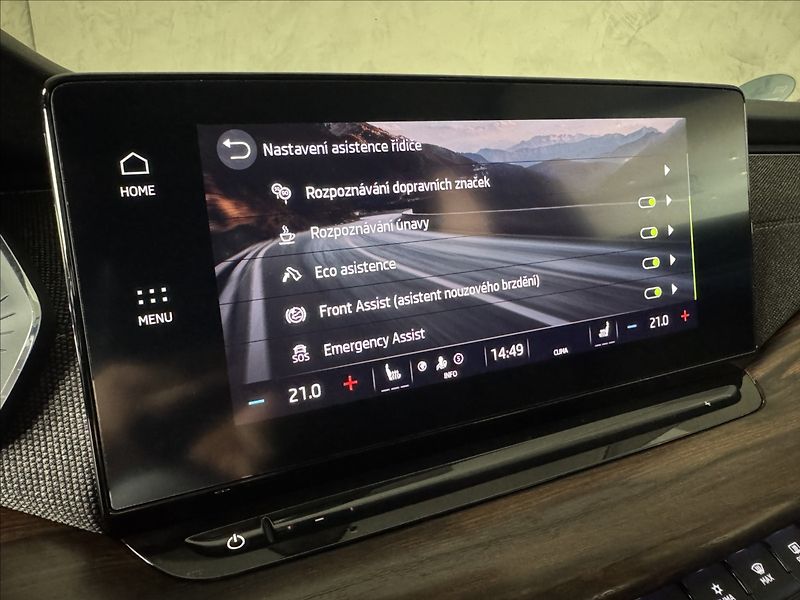 Škoda Octavia 1,5 TSi  DSG e-Tec Scout LED M - fotka 29 z 50
