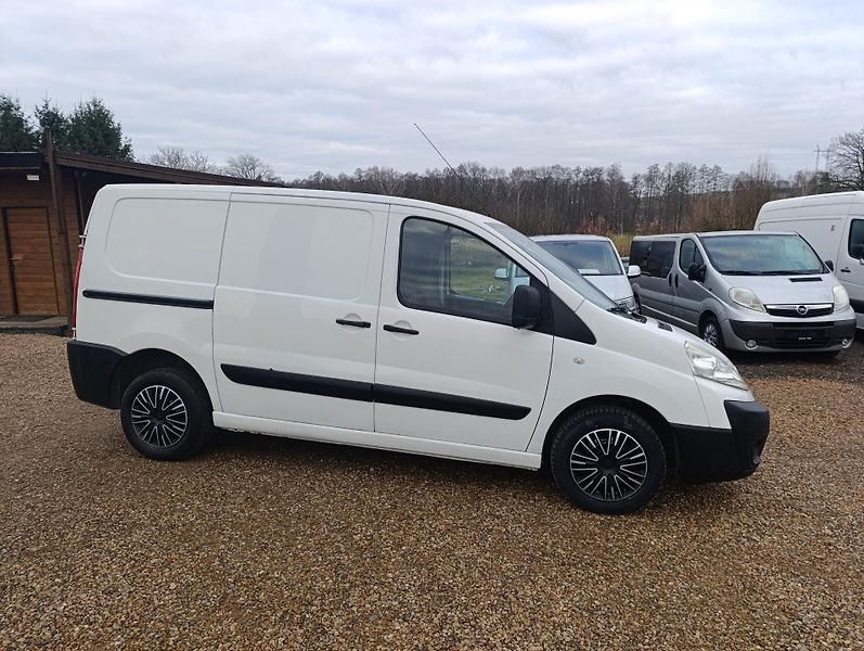 Fiat Scudo (2010) 2.0 JTD tažné n.zimní pneu - fotka 6 z 16
