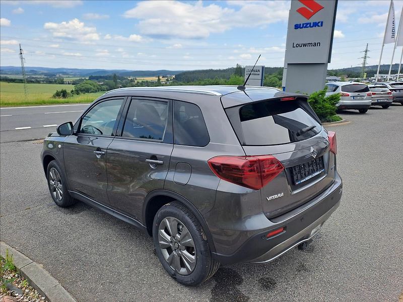 Suzuki Vitara (2025) 1,5 Premium AllGrip 6AGS - fotka 7 z 17