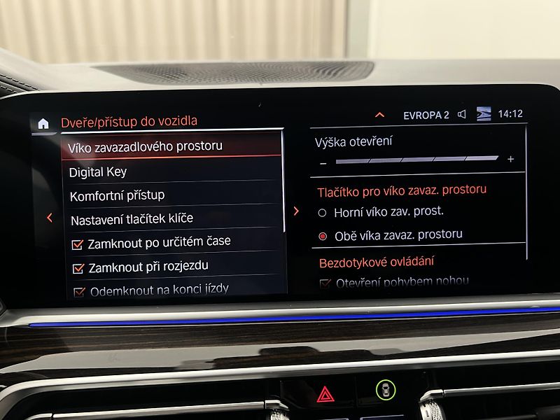 BMW X5 XDrive 30d M-Paket AUT CZ - fotka 39 z 50