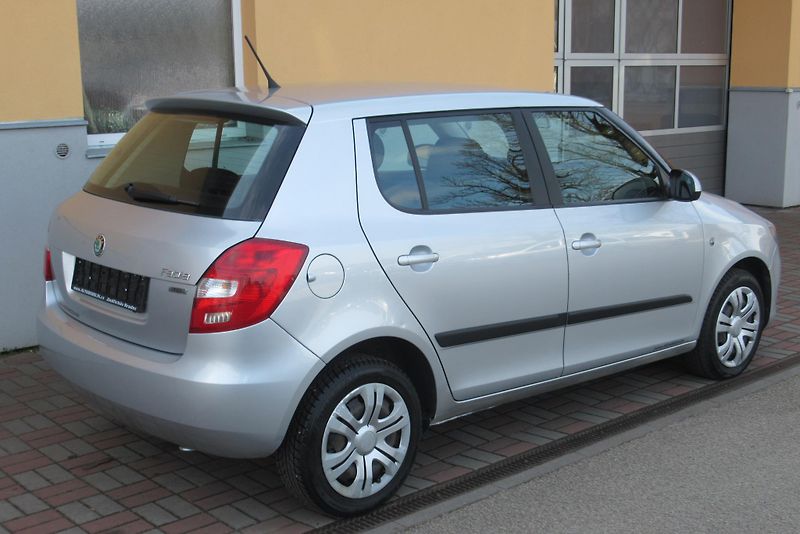 Škoda Fabia 1.6 TDI KLIMA - fotka 5 z 18