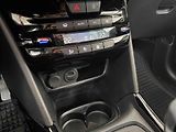Peugeot 2008 (2018) Allure 1.2 PureTech 130 MAN6 - náhled 7