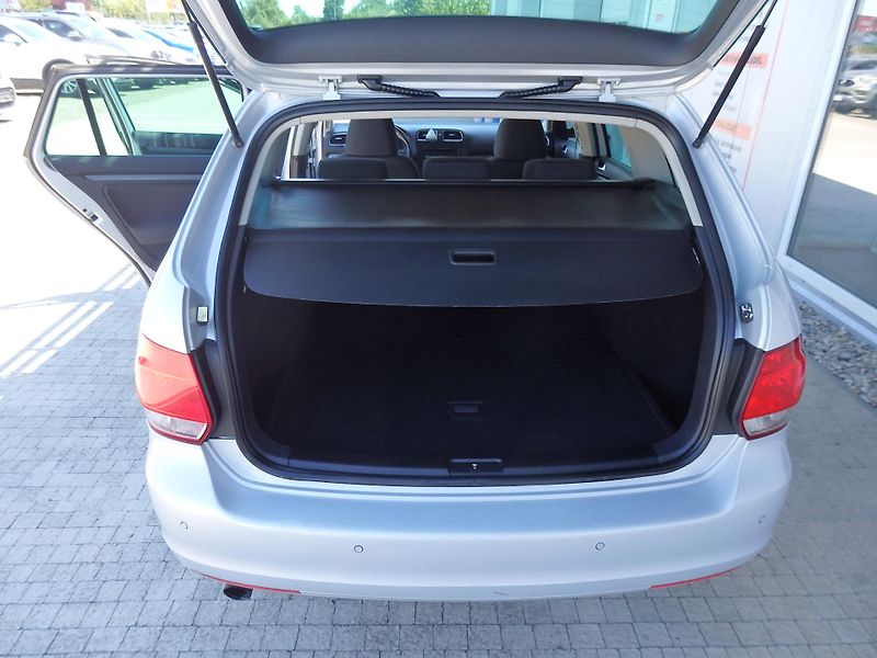 Volkswagen Golf Variant VI 1.2 TSI 77 kW STYLE, KLIMA - fotka 8 z 25