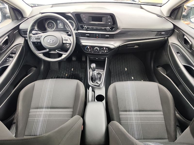 Hyundai Bayon 1.2i/62kW Comfort Club - fotka 11 z 26