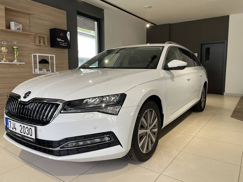 Škoda Superb Combi Style 2,0TDI 147kW DSG/P - fotografie inzerátu