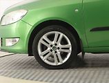 Škoda Fabia (2010) Ambition 1.2 TSI - náhled 14