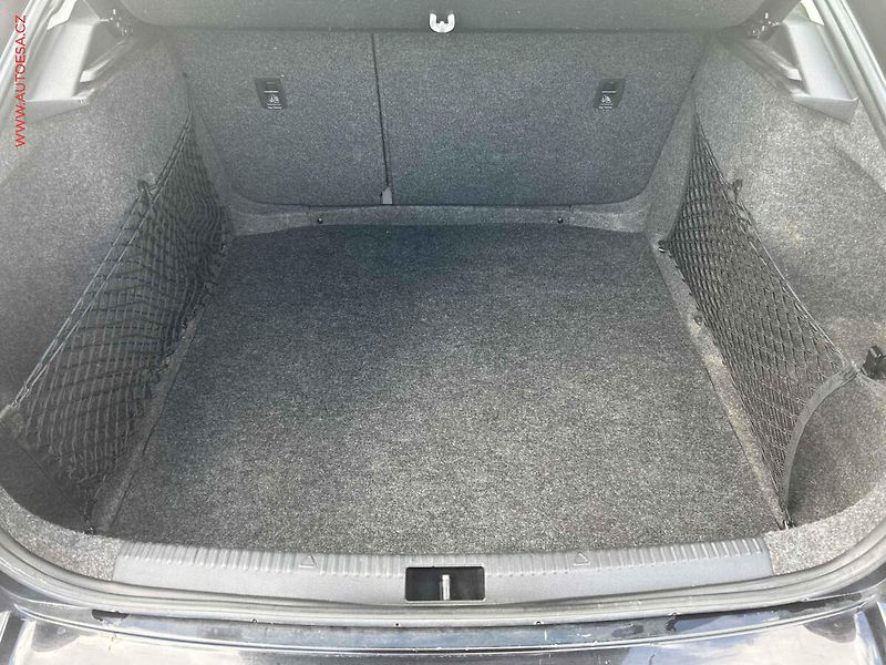 Škoda Octavia (2014) 1.2 TSI, ČR, servis.kniha, AC - fotka 7 z 16