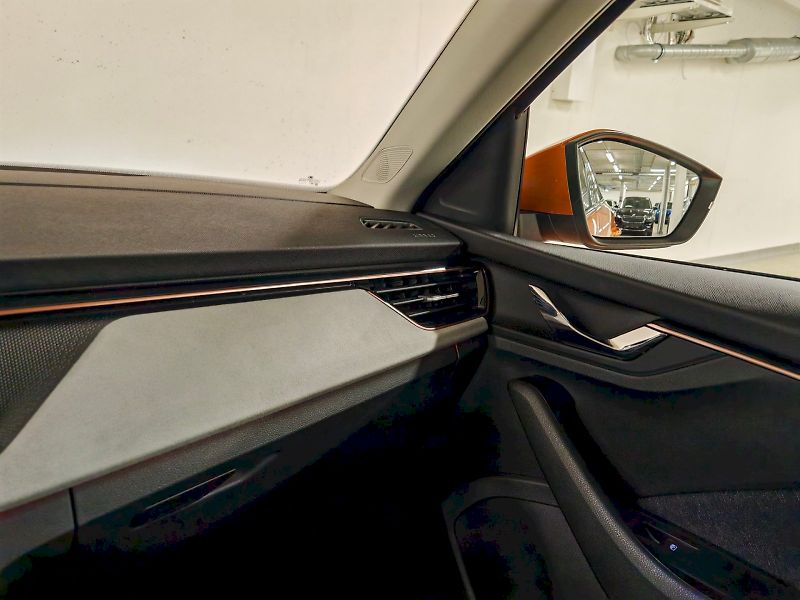 Škoda Kamiq (2025) 1.5 TSI 110 kW DSG Top Selecti - fotka 6 z 26