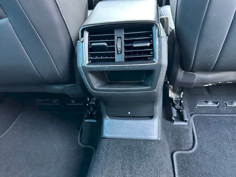 Škoda Kodiaq (2023) 2.0 TSI 140 kW Style Exclusive - fotka 23 z 27