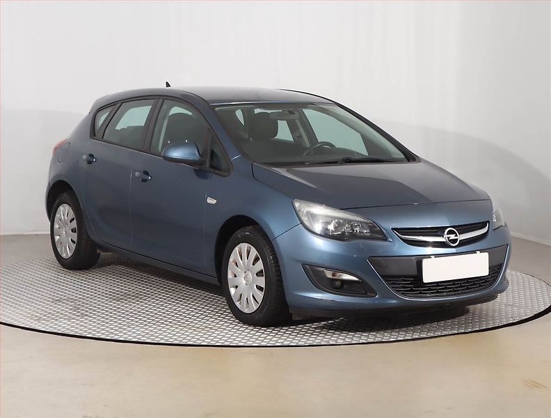 Opel Astra (2014) 1.4 16V, Serv.kniha, Tempomat - fotka 1 z 16