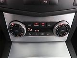 Mercedes-Benz Třídy C (2009) Avantgarde C 220 CDI, Automat - náhled 19