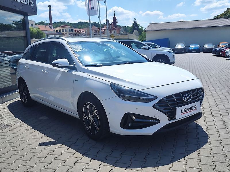 Hyundai i30 1.5 T-GDI/117kW Smart Navi - fotka 3 z 38