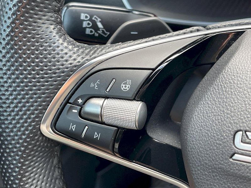 Škoda Octavia (2025) Sportline 2.0 TDI 110 kW DSG - fotka 8 z 35