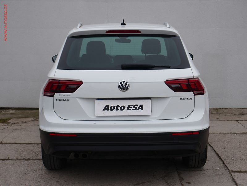 Volkswagen Tiguan (2017) 2.0 TDi, ČR, Comfortline - fotka 5 z 19
