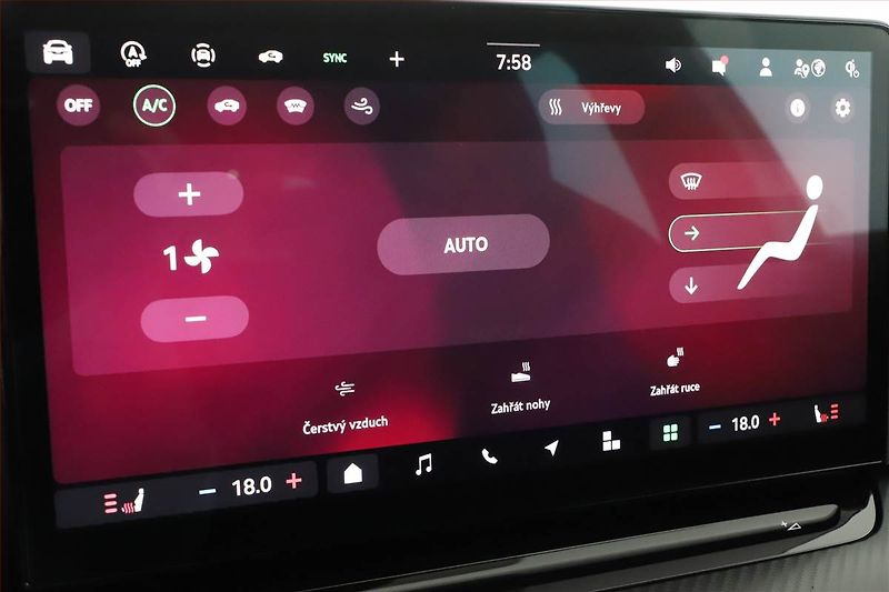 Škoda Octavia (2025) RS 2.0 TSI, RS, KEYLESS - fotka 12 z 19