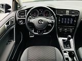 Volkswagen Golf 1.0TSI MANUÁL VÝHŘEV TAŽNÉ  - náhled 22