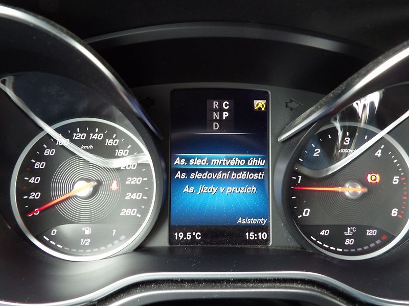 Mercedes-Benz Třídy V 250d L 4Matic 360° Tažné DPH - fotka 16 z 35