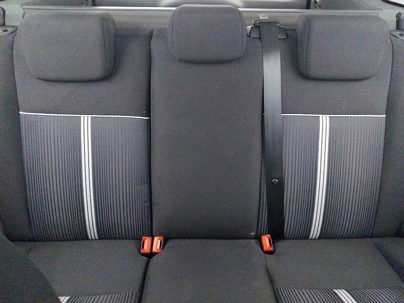 Ford Focus (2010) 1.6 TDCi, nová STK - fotka 10 z 16