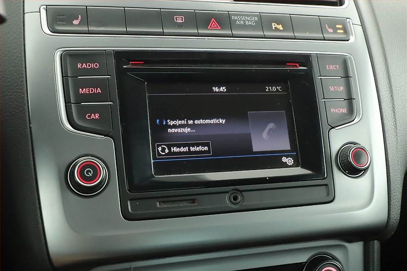 Volkswagen Polo (2016) 1.4 TDI, Tempomat - fotka 12 z 15