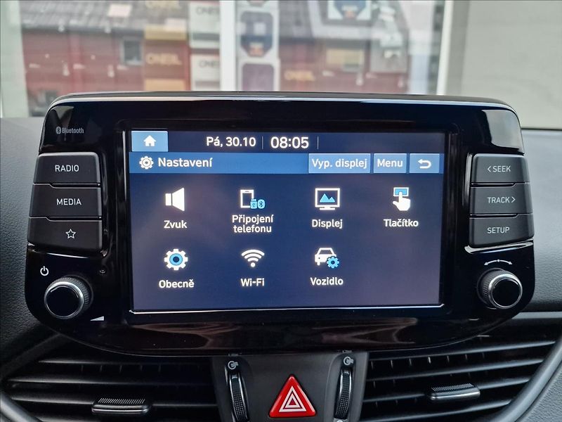 Hyundai i30 1.0 T-Gdi Comfort,ČR,1.Maj - fotka 24 z 47