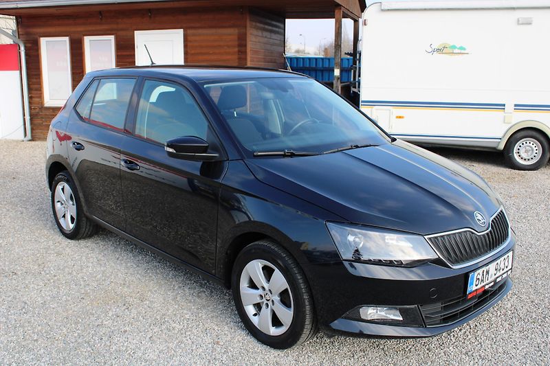 Škoda Fabia (2017) 1.0 TSI DSG KLIMATRONIK VÝHŘEV - fotka 1 z 15