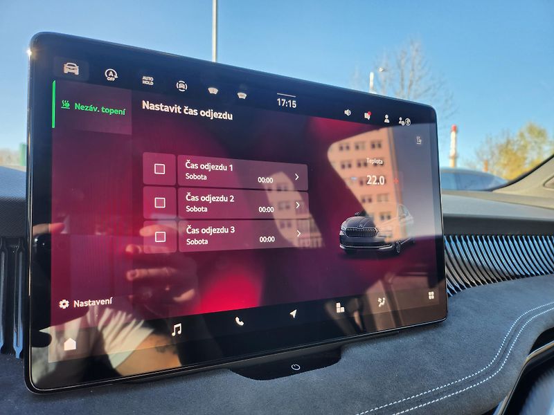 Škoda Superb Sportline 2.0 TDI 142kw DSG 4x - fotka 17 z 29